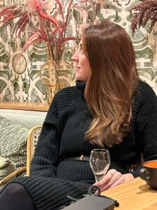 Imersão Paris e Mercado de Luxo – Estratégia, Consumo e Encantamento – Parceria Vogue 2 Imersao Paris (1)