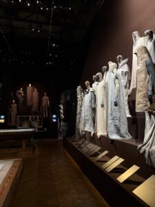 Imersão Paris e Mercado de Luxo – Estratégia, Consumo e Encantamento – Parceria Vogue 12 Imersao Paris (11)