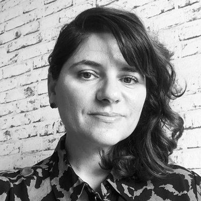 Luciana Mussato 24 Professora Luciana Mussato