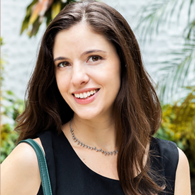 Professora Mariana Dias