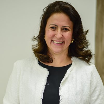 Professora Adriana C. de Moraes Cansian