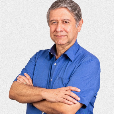 Professor Helio Gomes