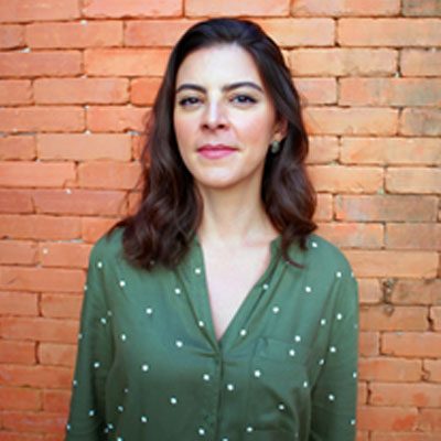 Professora Julia Salgado