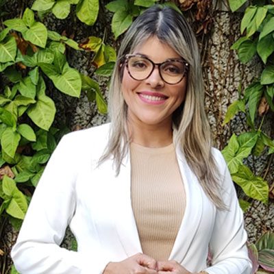 Professora Liliane Almeida
