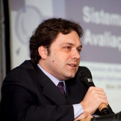 Professor Paulo Silvestre