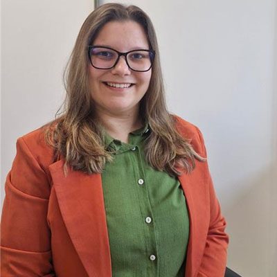 Professora Siliane Ferrari