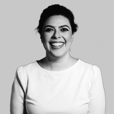 Professora ​​Tatiana Dejavite​