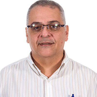 Professor Romualdo Ayres Costa
