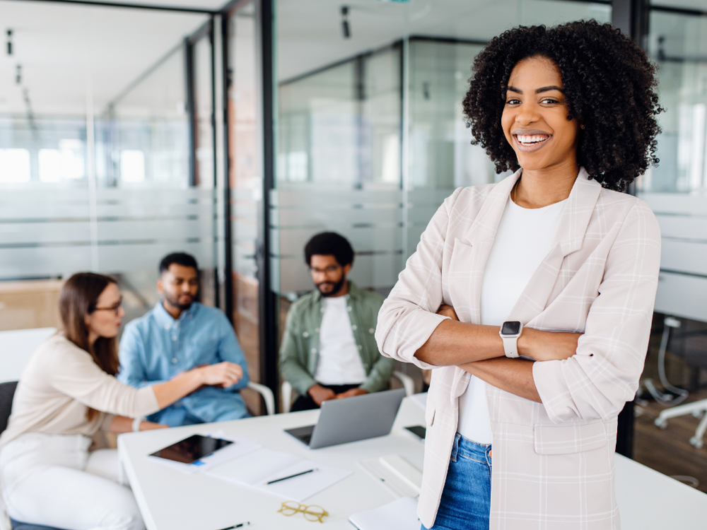 5 passos importantes do processo de formação de um líder 14 Para Giancarlo Alcalai, Professor do MBA em Marketing na ESPM e Partner da Boyden Global, explica que o líder não nasce pronto, mas se constrói na fricção entre propósito, aprendizado e reinvenção