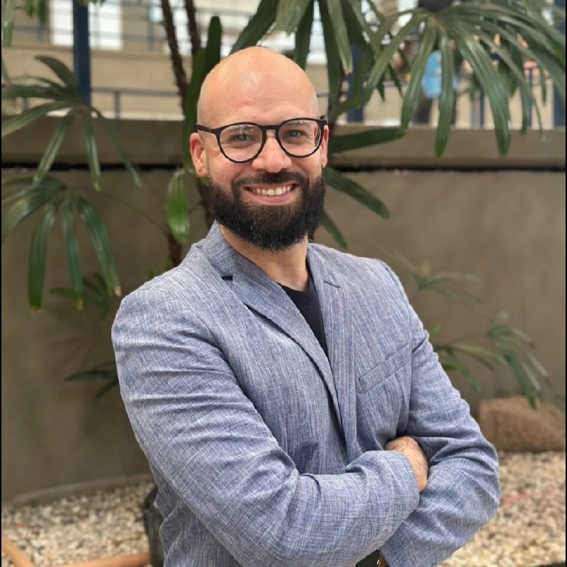 Prof. Eduardo Mesquita